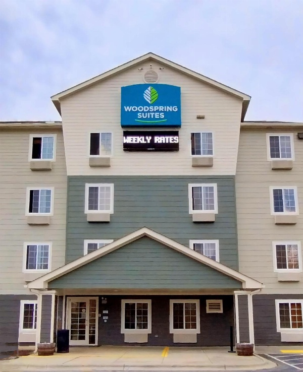 WoodSpring Suites Asheville - Biltmore West image 1